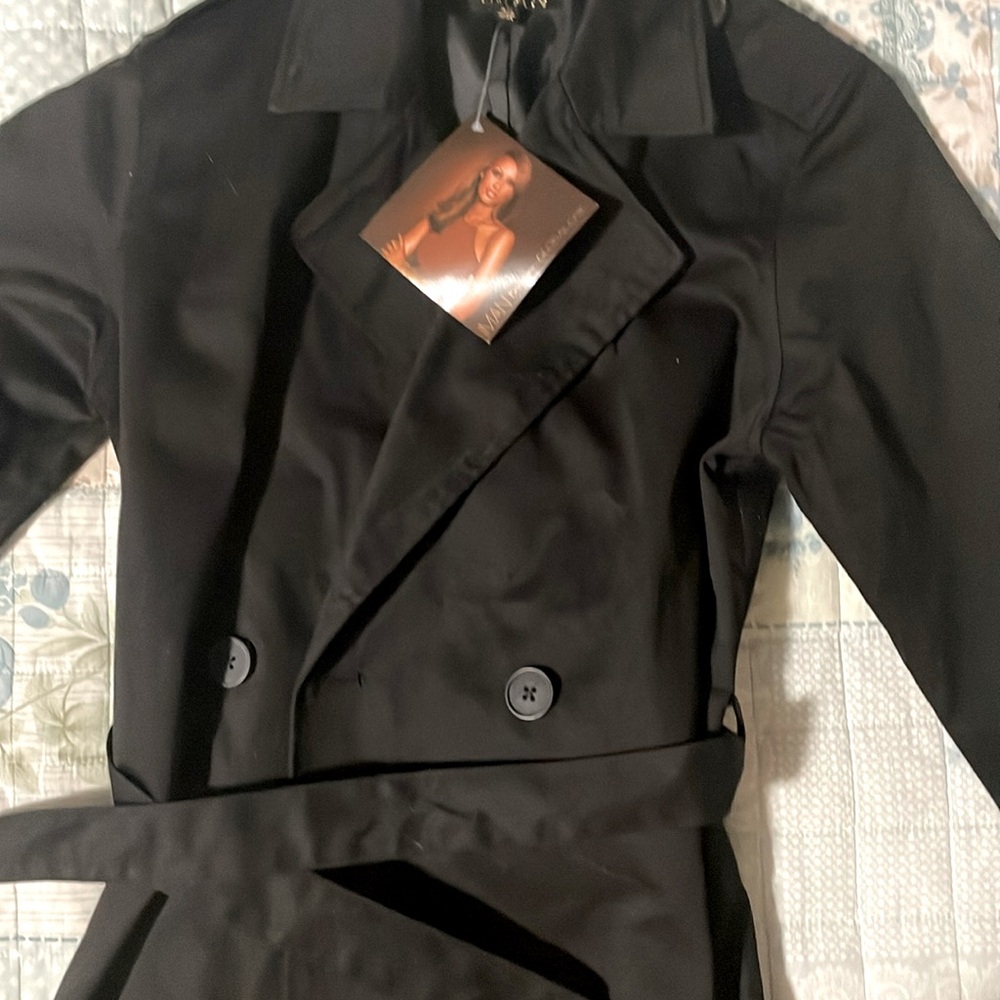 Ian rain coat